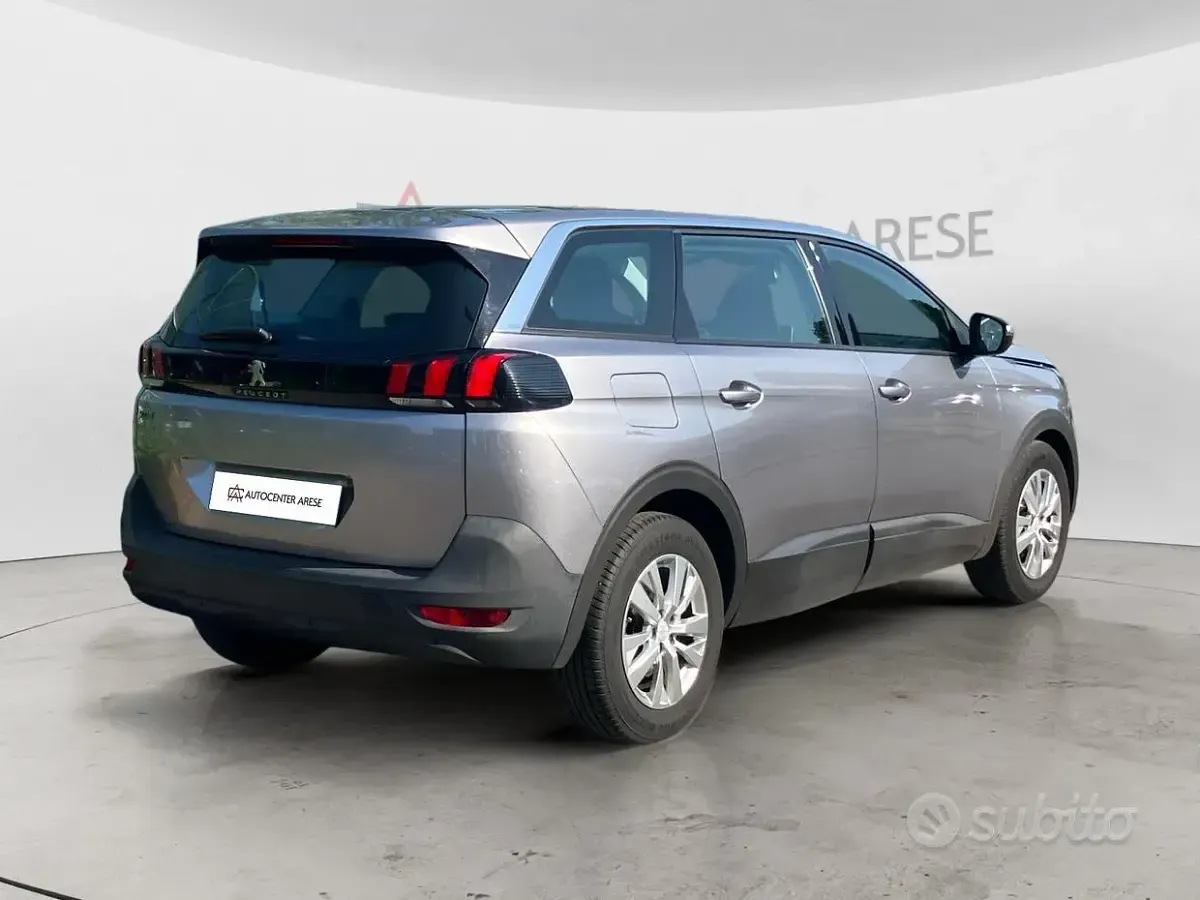 Usata Peugeot 5008 Active 131 CV (96 kW) 2020 Grigio SUV