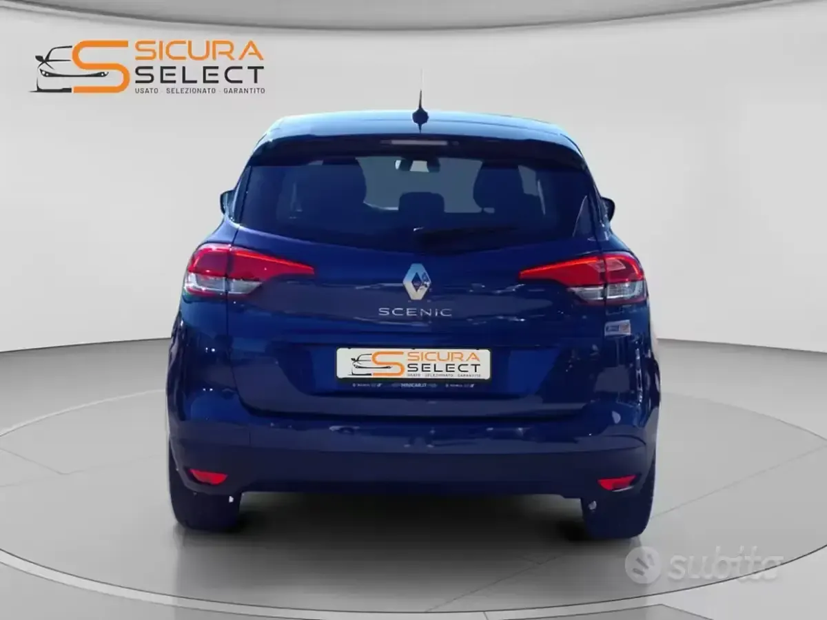 Usata Renault Scénic IV 140 CV (102 kW) 2020 Blu scuro/tetto n ero Monovolume