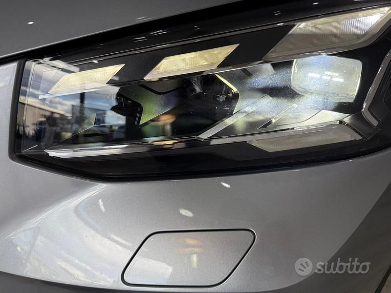 Usata Audi Q2 Admired 116 CV (85 kW) 2022 Argento SUV