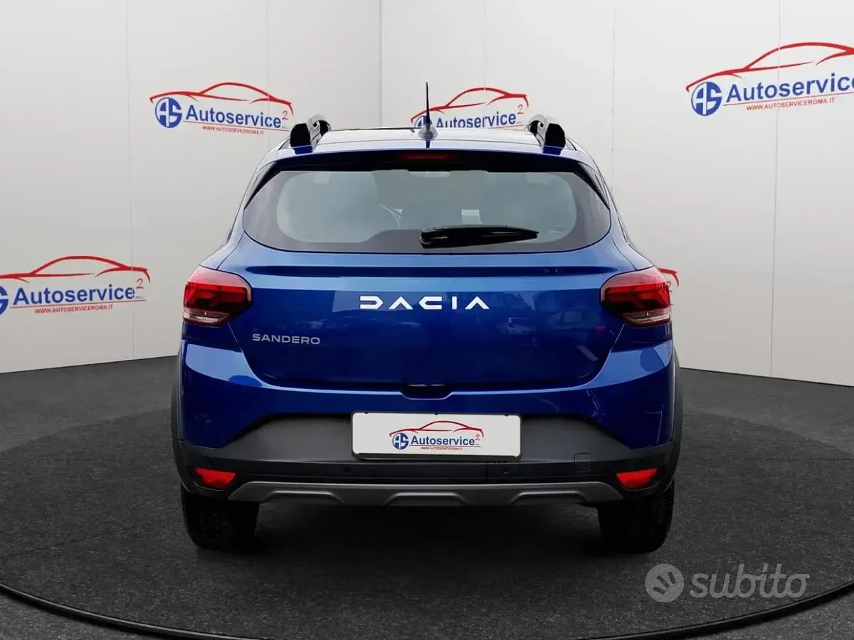 Usata Dacia Sandero Comfort 101 CV (74 kW) 2023 Blu Berlina