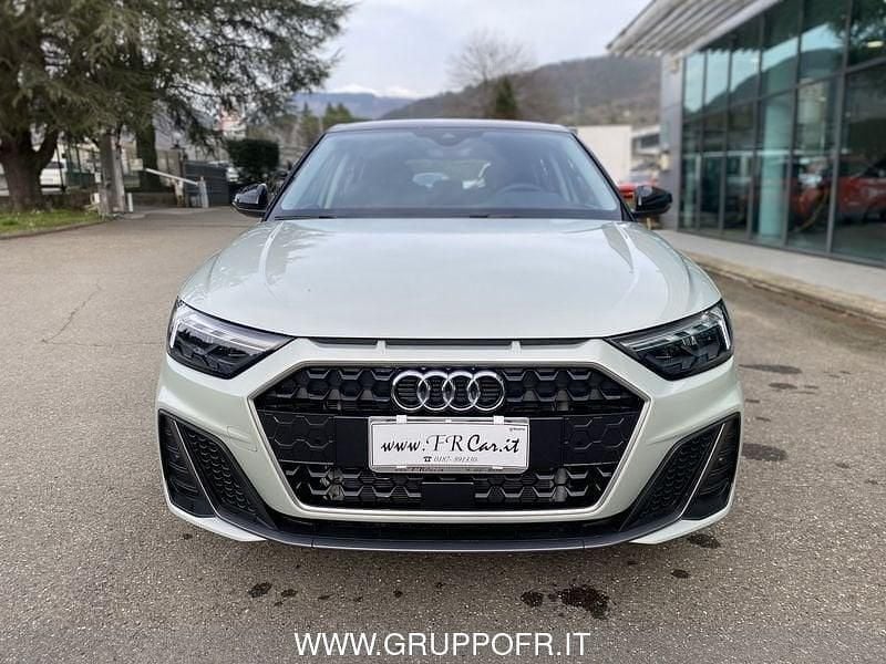 Nuova Audi A1 S-Line 116 CV (85 kW) 2026 Grigio SUV