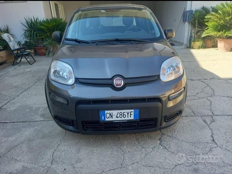 Usata Fiat Panda 2023 Grigio Utilitaria
