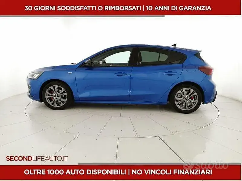 Usata Ford Focus ST-Line 125 CV (91 kW) 2023 Bluazzurro Berlina