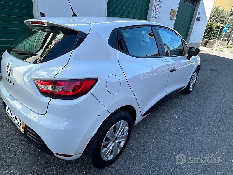 Usata Renault Clio IV Life 76 CV (55 kW) 2019 Bianco Berlina