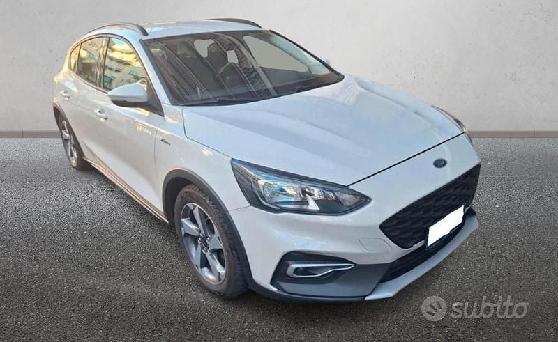 Usata Ford Focus Active 120 CV (88 kW) 2021 Bianco Berlina