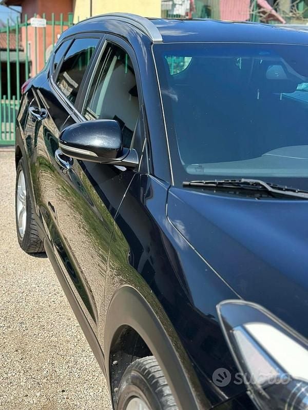Usata Hyundai Tucson Xpossible 116 CV (85 kW) 2016 Nero SUV