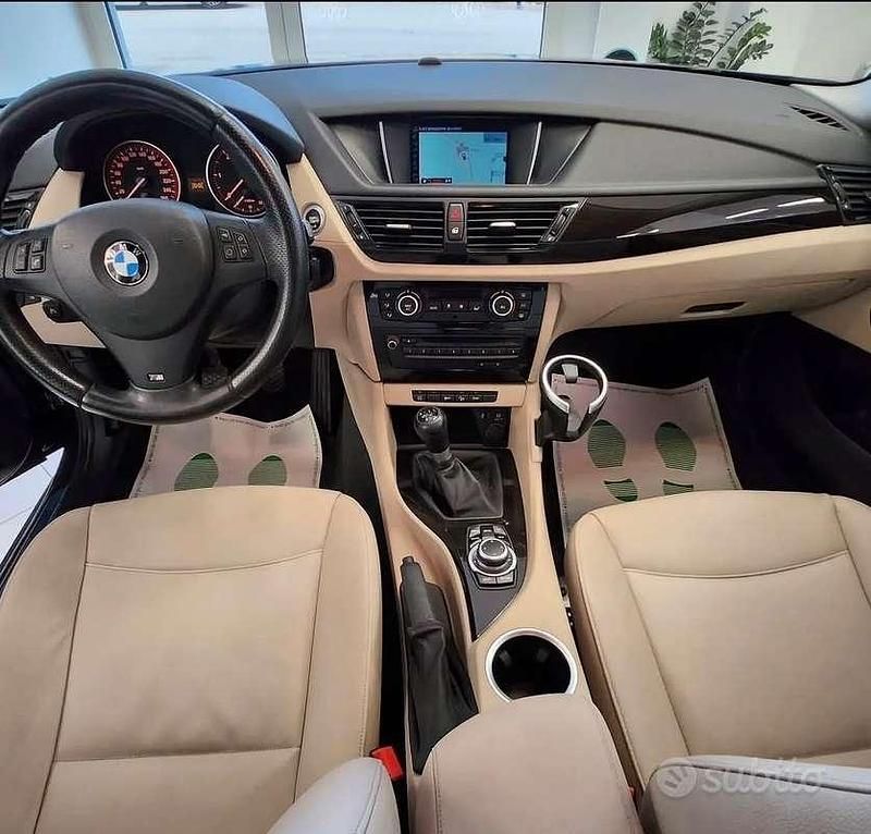 Usata BMW X1 xLine 143 CV (105 kW) 2014 Blu/azzurro SUV