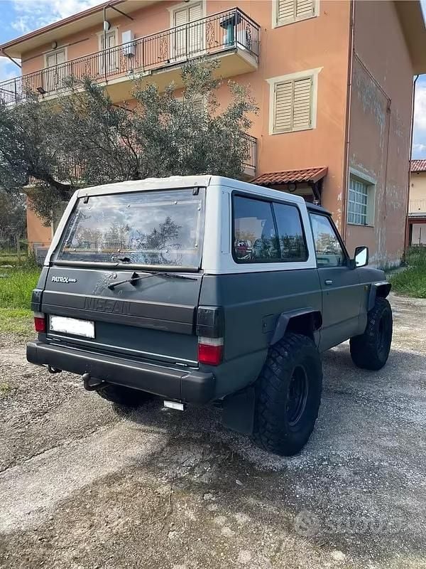 Usata Nissan Patrol 95 CV (69 kW) 1991 Grigio SUV