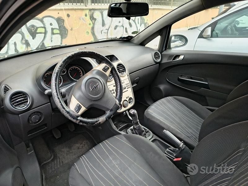 Usata Opel Corsa 60 CV (44 kW) 2008 Utilitaria