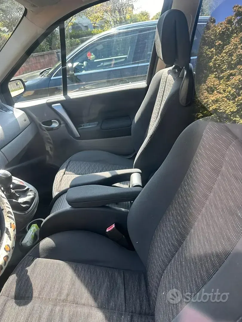 Usata Renault Scenic E-Tech 106 CV (77 kW) 2008 Monovolume
