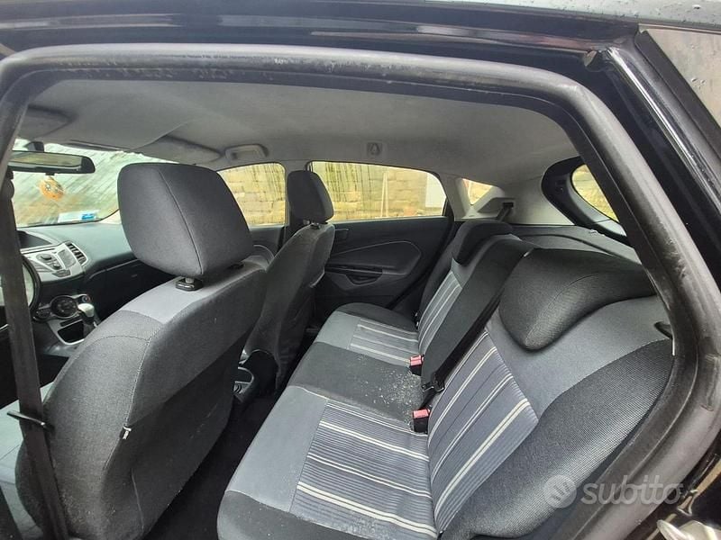 Usata Ford Fiesta 68 CV (50 kW) 2009 Utilitaria