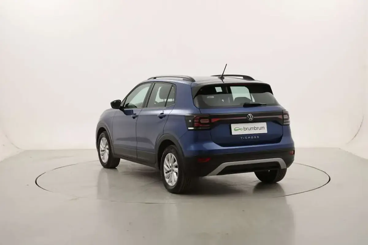 Usata VW T-Cross Style 110 CV (80 kW) 2022 Blu SUV