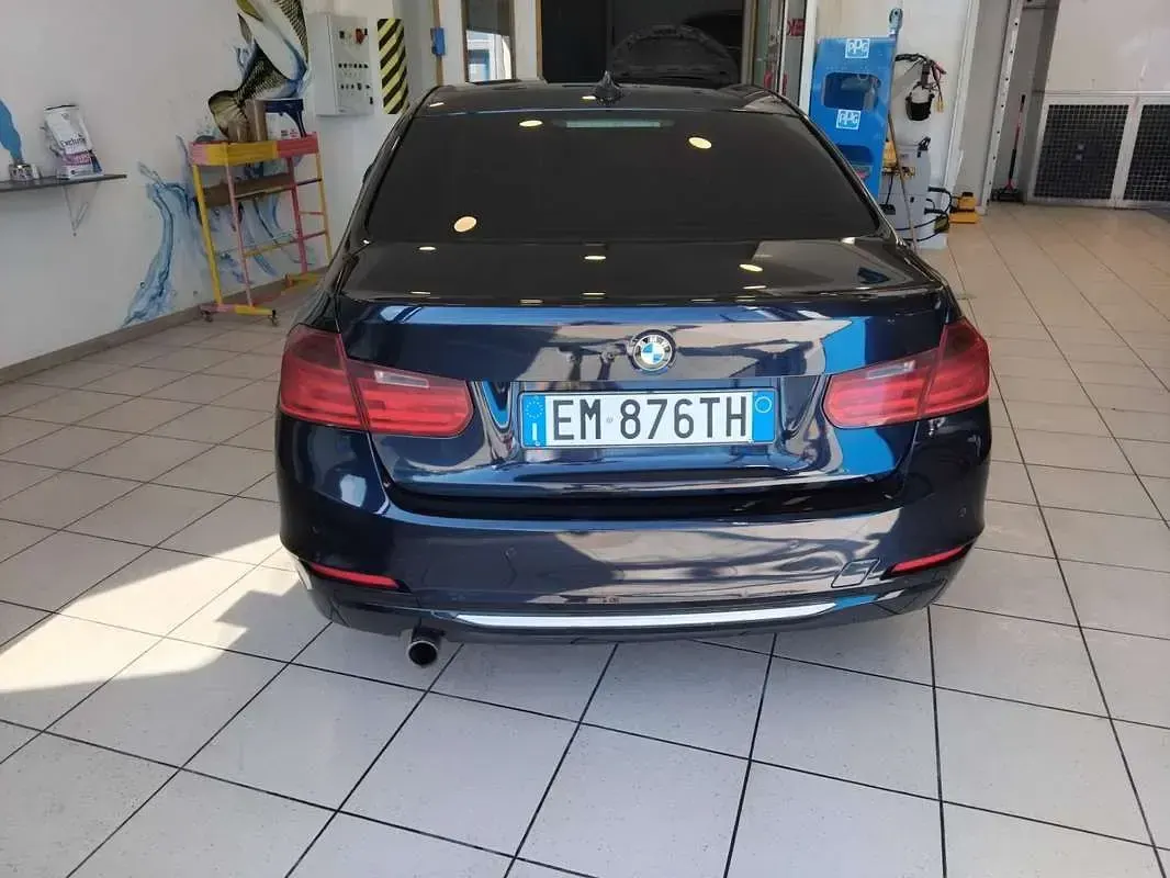 Usata BMW 320 184 CV (135 kW) 2012 Berlina