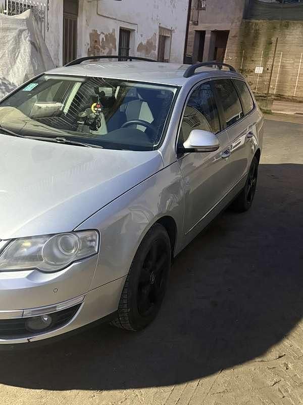 Usata VW Passat Comfortline 140 CV (102 kW) 2009 Station wagon