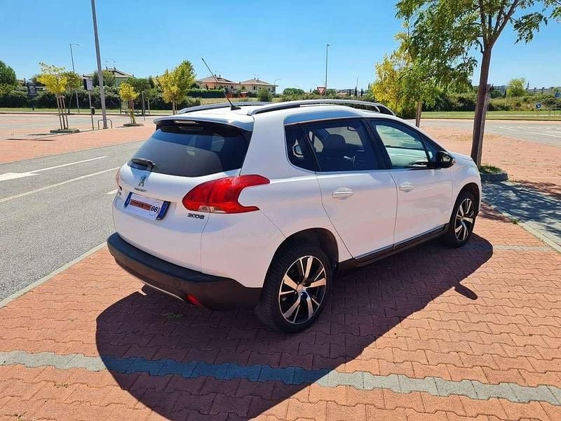 Usata Peugeot 2008 Allure 99 CV (72 kW) 2016 SUV