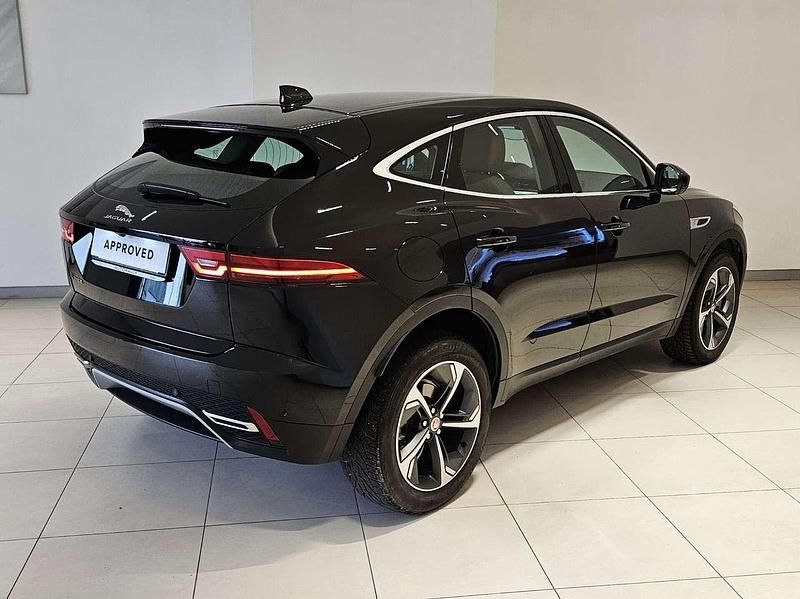 Usata Jaguar E-Pace SE 163 CV (119 kW) 2022 Santorini black SUV
