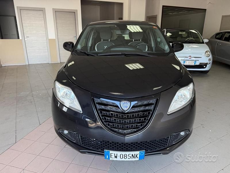 Usata Lancia Ypsilon S 95 CV (69 kW) 2014 Nero Utilitaria