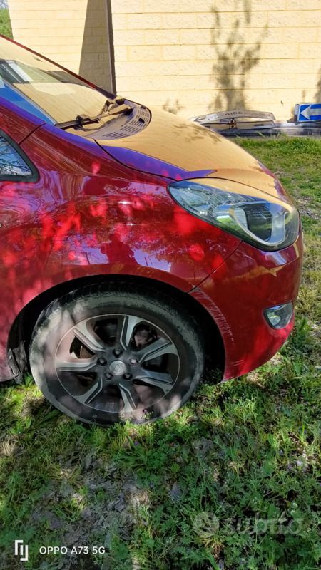 Usata Hyundai ix20 90 CV (66 kW) 2018 Rosso Utilitaria