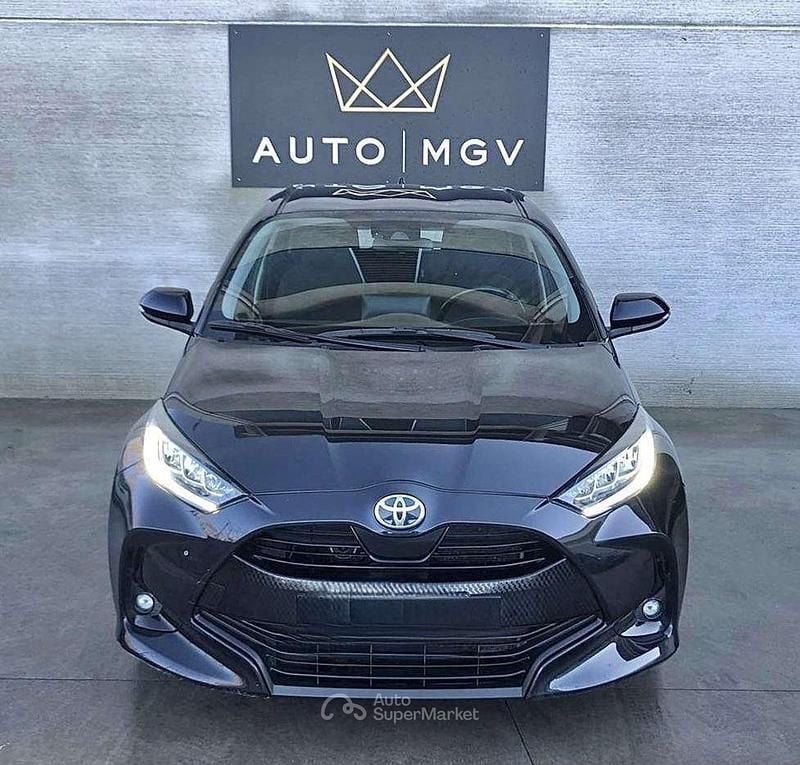 Usata Toyota Yaris Trend 72 CV (52 kW) 2022 Nero Utilitaria