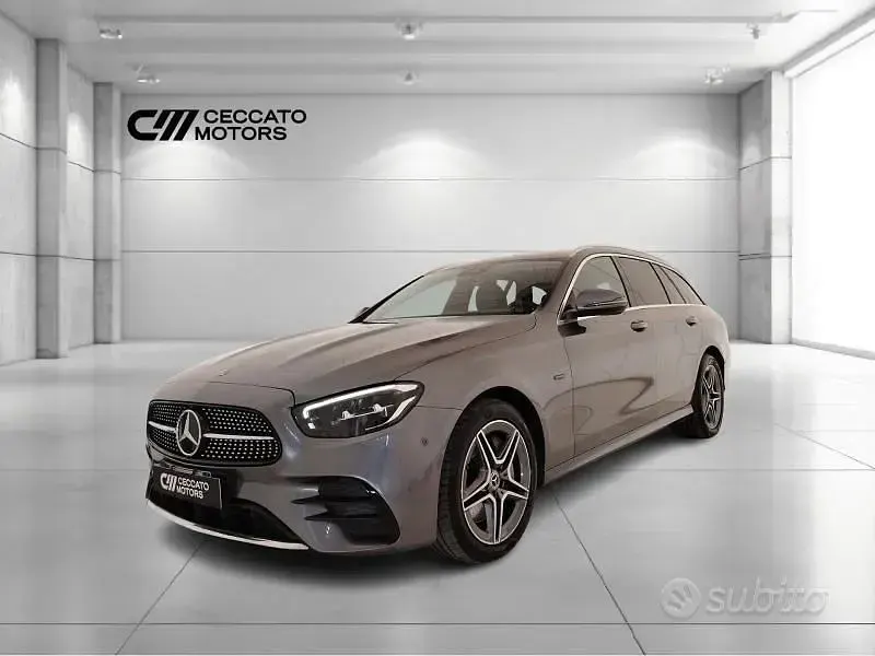 Usata Mercedes E300 194 CV (142 kW) 2020 Grigio Station wagon