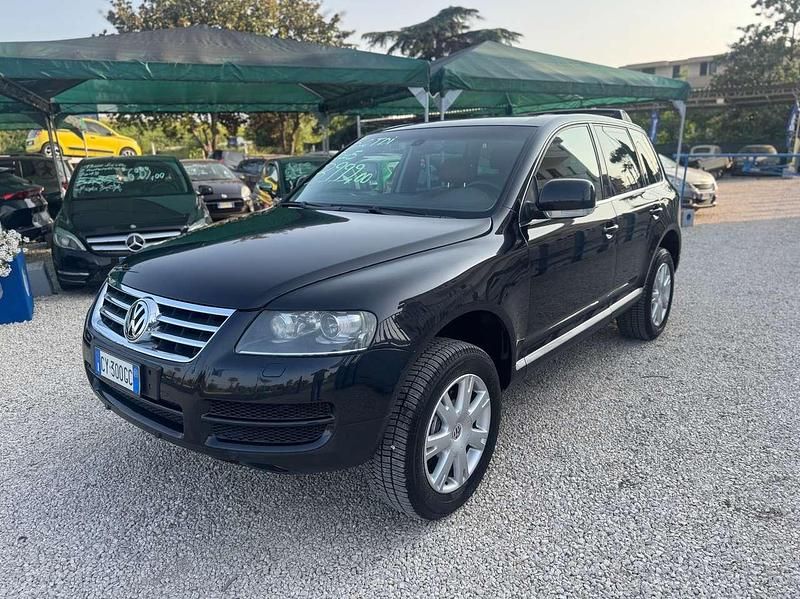 Usata VW Touareg 224 CV (164 kW) 2005 Nero SUV