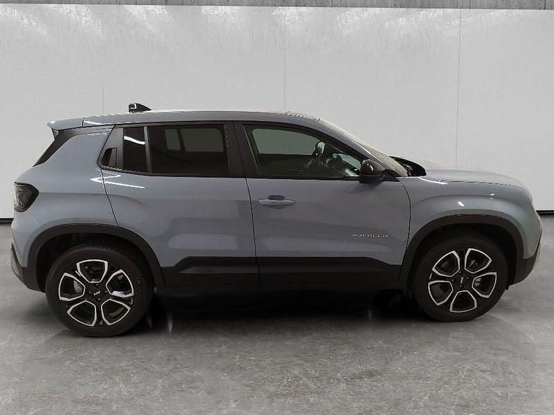 Nuova Jeep Avenger Summit 110 CV (80 kW) 2025 Grigio SUV
