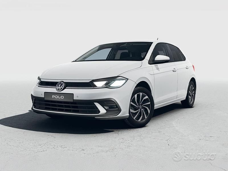 Bianco Nuova 2025 VW Polo Edition Tre volumi | 20.500 € (Ottimo prezzo) - Immagine 1/4