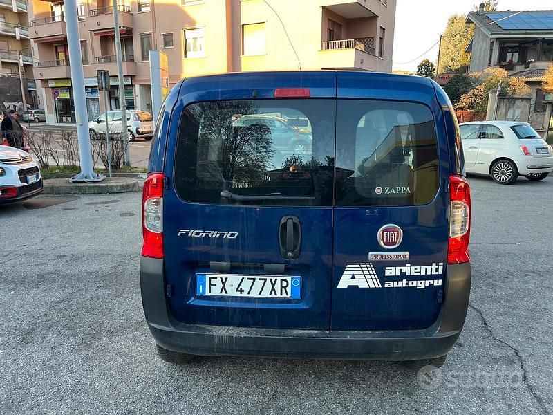 Usata Fiat Fiorino Trekking 95 CV (69 kW) 2019 Blu Monovolume