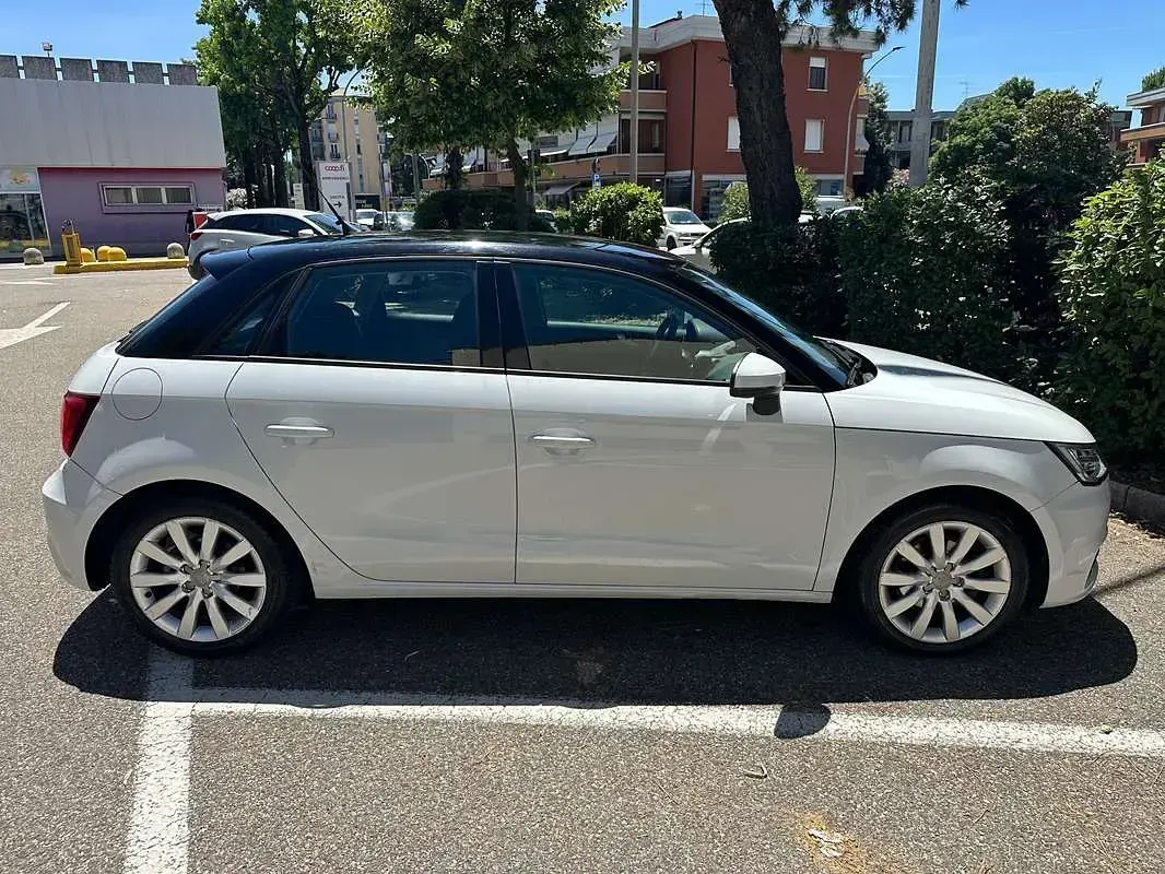 Usata Audi A1 Sportback Admired 116 CV (85 kW) 2016 Bianco Utilitaria