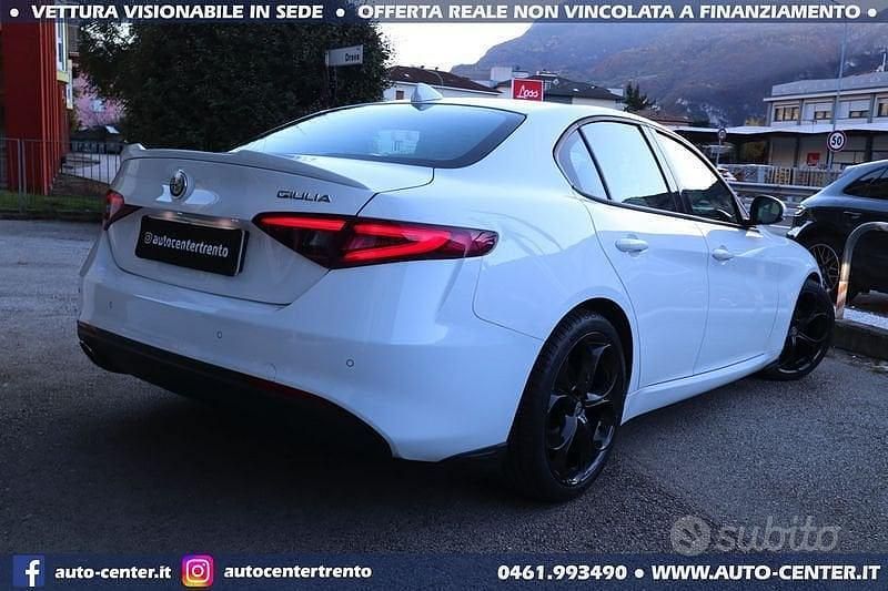 Usata Alfa Romeo Giulia Super 201 CV (147 kW) 2019 Bianco Berlina
