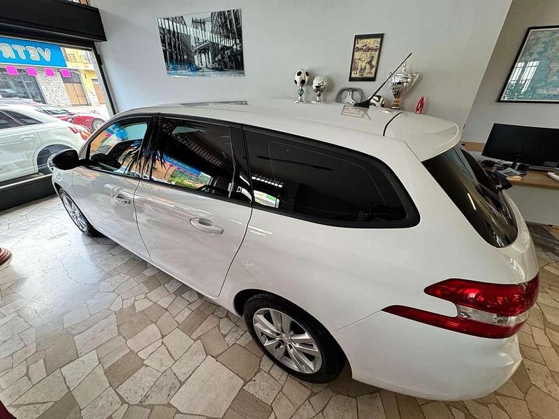Usata Peugeot 308 SW 131 CV (96 kW) 2020 Bianco Station wagon