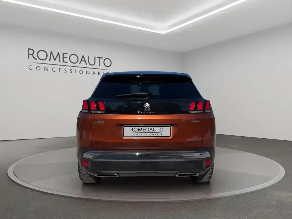Usata Peugeot 3008 GT-line 120 CV (88 kW) 2017 Arancione SUV