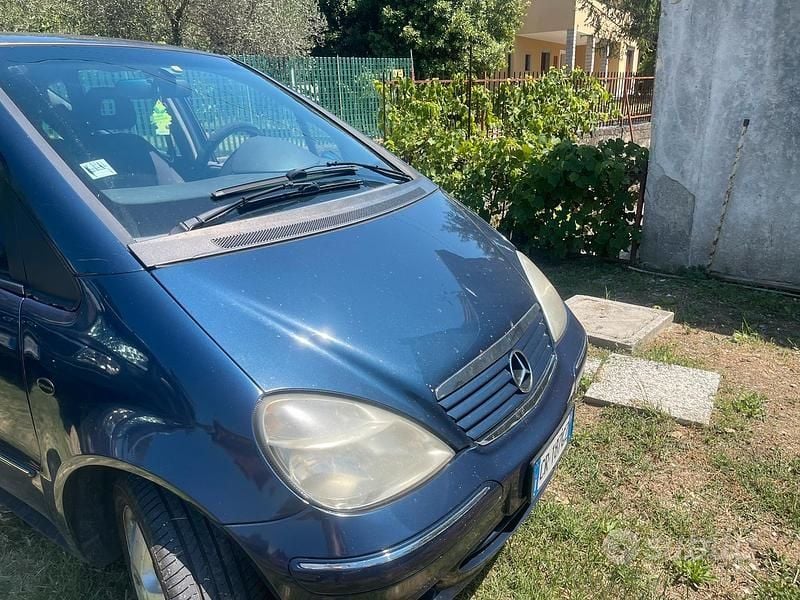 Usata Mercedes A170 95 CV (69 kW) 2004 Blu Berlina