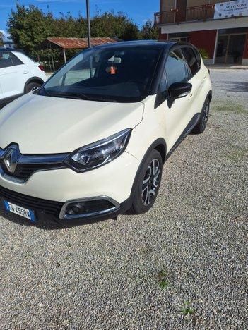 Usata Renault Captur 90 CV (66 kW) 2014 SUV