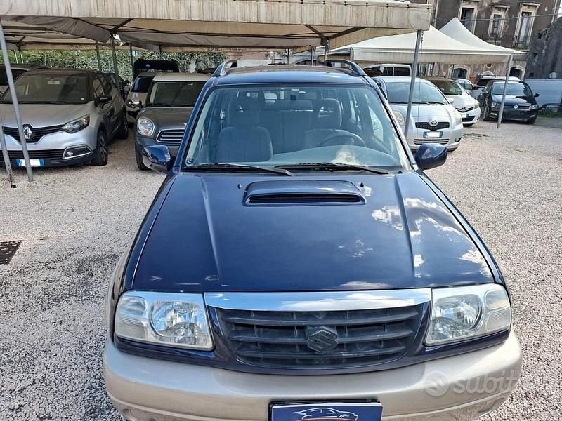 Usata Suzuki Grand Vitara 109 CV (80 kW) 2002 Blu Station wagon