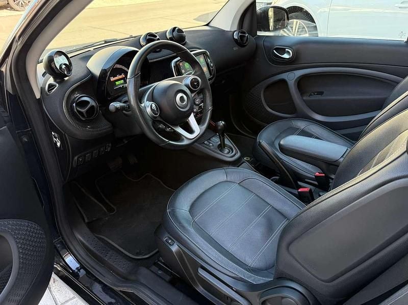 Usata Smart ForTwo Electric Drive Passion 41 kW (56 CV) 2022 Blu/azzurro Cabrio