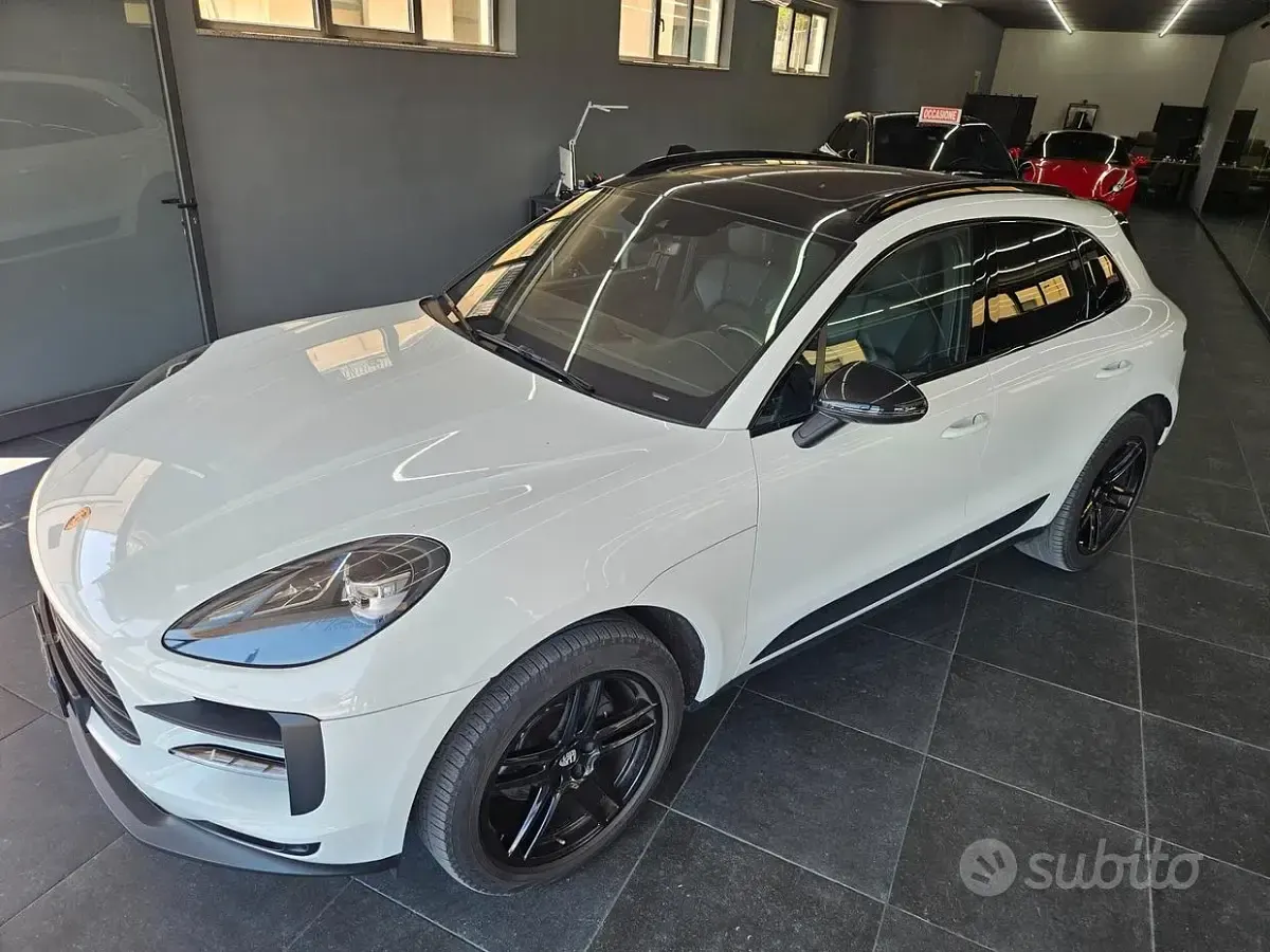 Usata Porsche Macan Sport 245 CV (180 kW) 2020 Bianco SUV