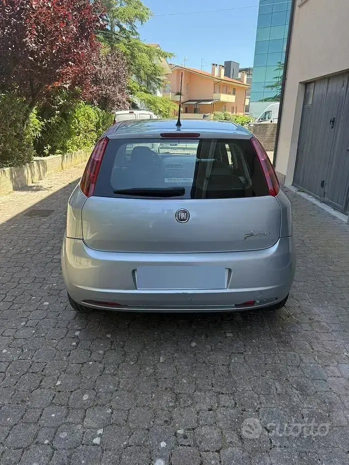 Usata Fiat Grande Punto 65 CV (47 kW) 2008 Utilitaria