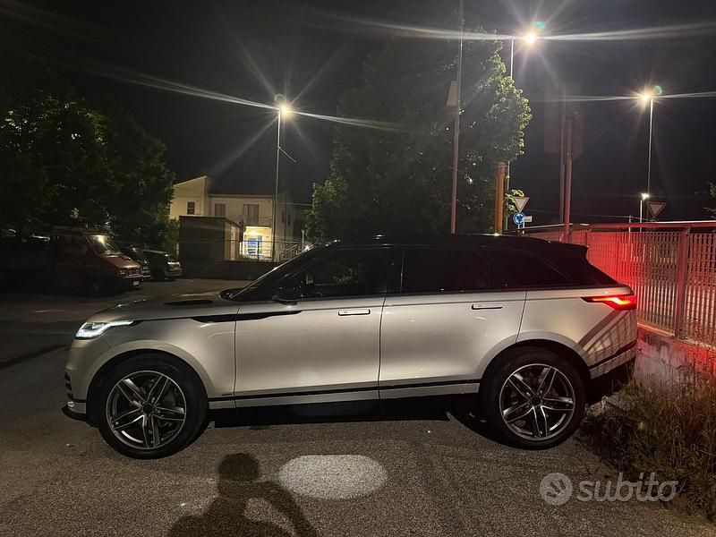 Usata Land Rover Range Rover Velar SE Dynamic 240 CV (176 kW) 2019 Grigio SUV