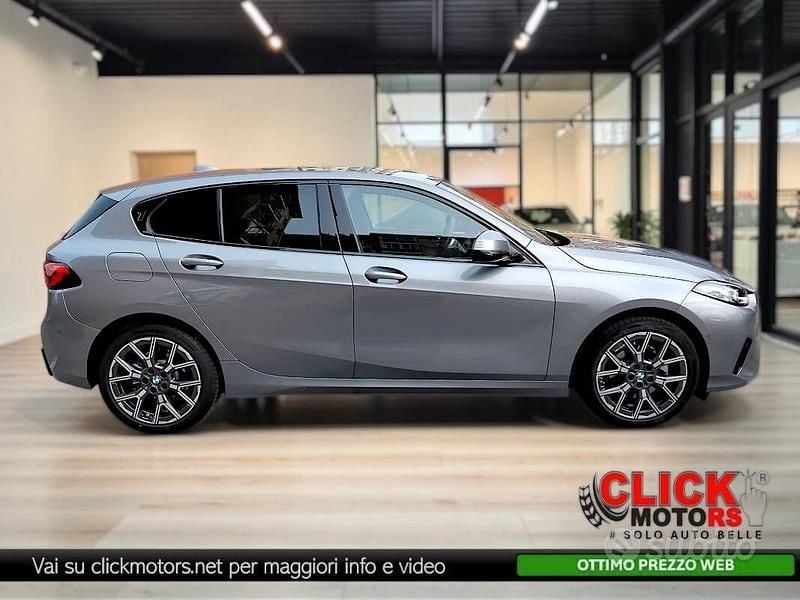 Usata BMW 118 Efficient Dynamics 150 CV (110 kW) 2025 Grigio Utilitaria
