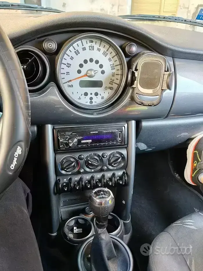 Usata Mini One D 88 CV (64 kW) 2006 Blu Utilitaria