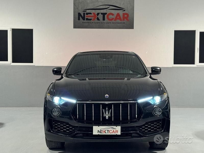 Usata Maserati Levante GranLusso 275 CV (202 kW) 2020 Nero SUV
