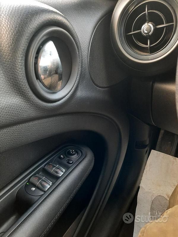 Usata Mini Cooper D Countryman 111 CV (81 kW) 2016 Blu SUV