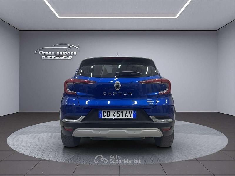 Usata Renault Captur Intens 92 CV (67 kW) 2020 Blu/azzurro SUV