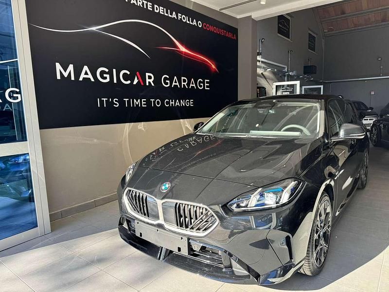 Usata BMW 120 M Sport 190 CV (139 kW) 2025 Nero Utilitaria