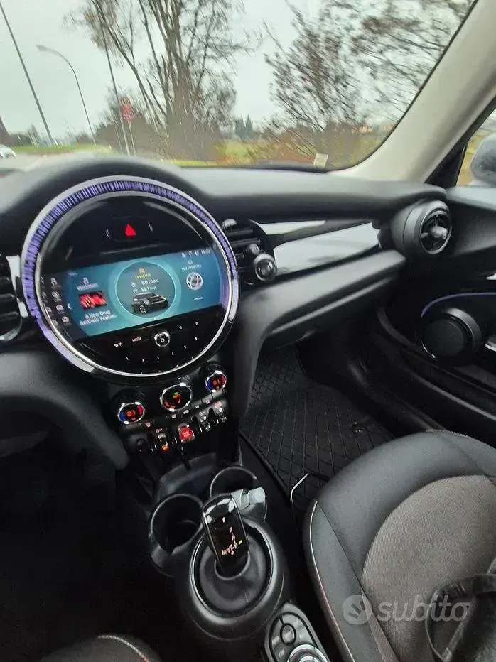 Usado Mini Cooper Classic 136 CV (100 kW) 2022 Utilitario