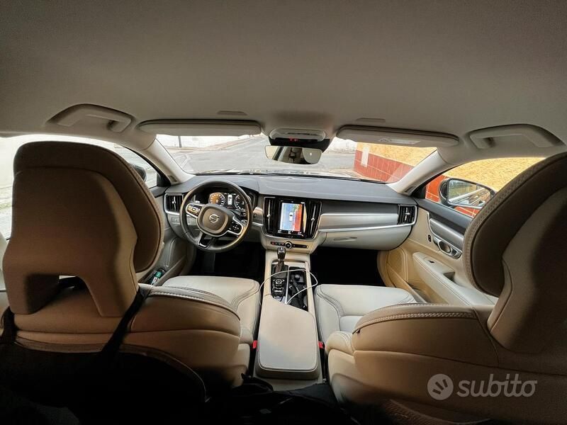Usata Volvo V90 2018 Nero Station wagon