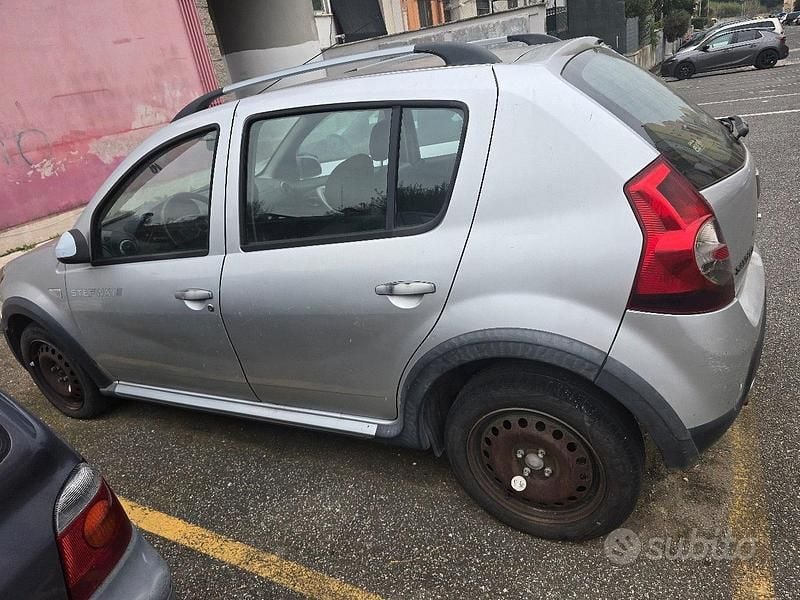 Usata Dacia Sandero Stepway 2010 Grigio Berlina