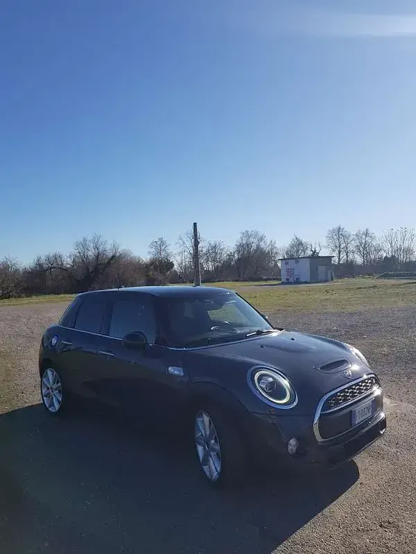 Usata Mini Cooper S Hype 192 CV (141 kW) 2018 Grigio Utilitaria