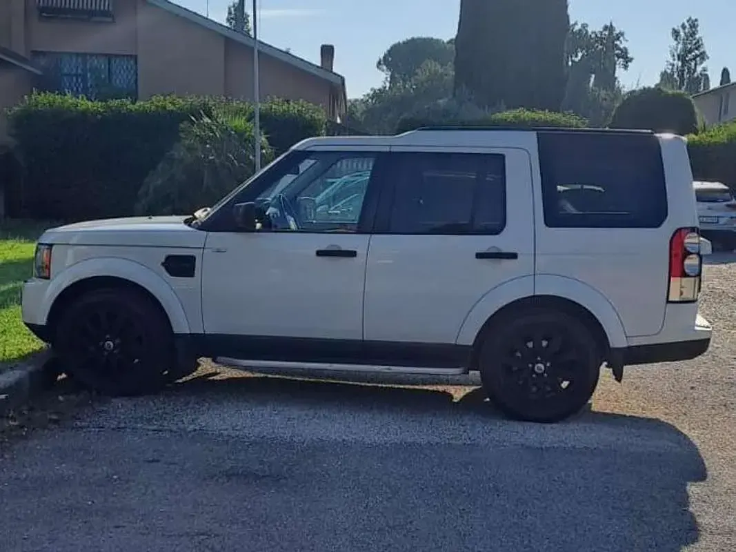 Usata Land Rover Discovery 4 HSE 256 CV (188 kW) 2012 Bianco SUV